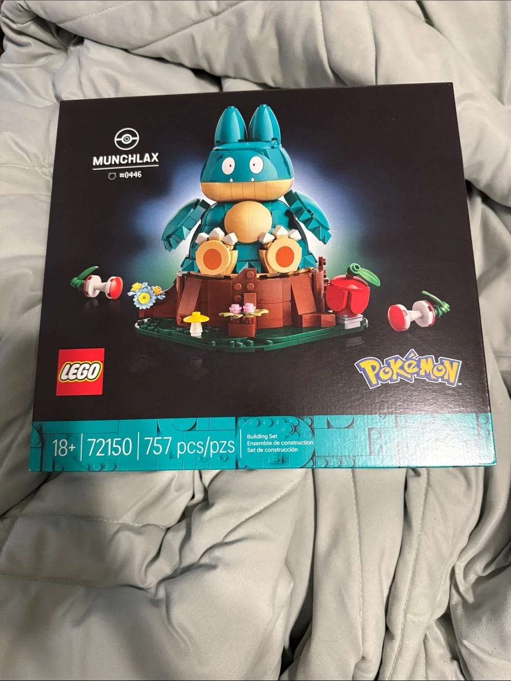 Lego Pokémon Munchlax Set - Teal, Brown, Yellow, Red